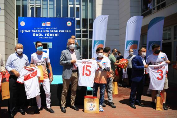 Orjinal boyutlar iin tklaynz