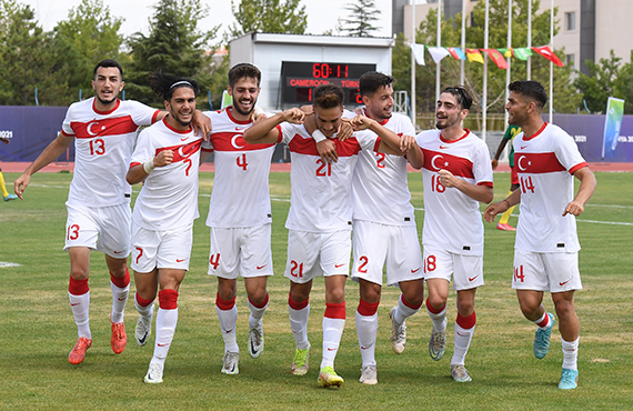 U23 Milli Takmmz, Kamerun'u 3-2 yendi