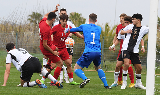 U17 Milli Takmmz, Almanya'ya 2-1 Yenildi