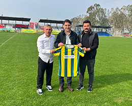 Emrah Bayraktar, MDGRUP Osmaniyespor Kul�b��n� Ziyaret Etti