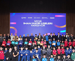 Hacosmanolu ve Bilal Erdoan, Spor mam Hatip Liseleri Programna Katld