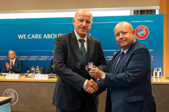 Orjinal boyutlar iin tklaynz