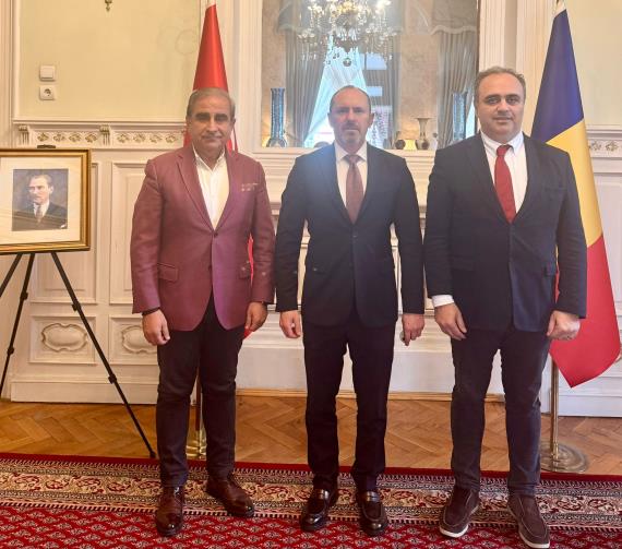 Orjinal boyutlar� i�in t�klay�n�z