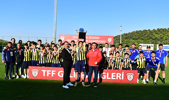 U14 Geli�im Ligi'nde �ampiyon Fenerbah�e A.�. Oldu