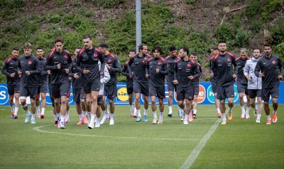 A Mill Takmmz, EURO 2024 Hazrlklarn ift Antrenmanla Srdrd