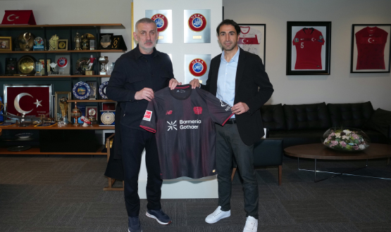 H�zeyfe Do�an'dan TFF Ba�kan� Hac�osmano�lu'na Ziyaret