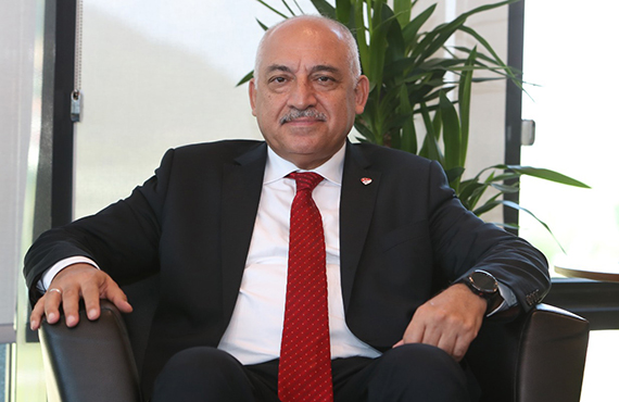 TFF Bakan Mehmet Bykeki'den Yeni Yl Mesaj