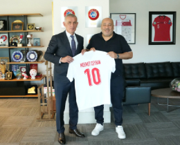 Fatih Mehmet Ceyhandan TFF Bakan Hacosmanoluna Ziyaret