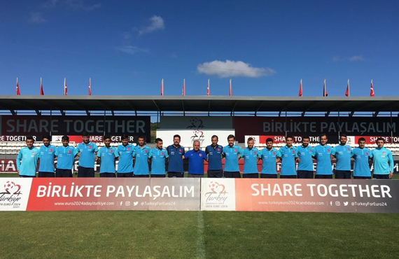 itme Engeliler Milli Takm'ndan EURO 2024 adaylna destek