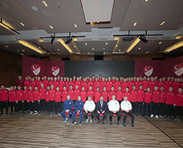 MHK Klasman Hakem Semineri Yap�ld�