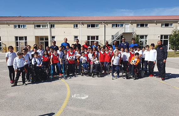 Grassroots Haftas, TFF tarafndan 12 ilde dzenlenen etkinliklerle kutland