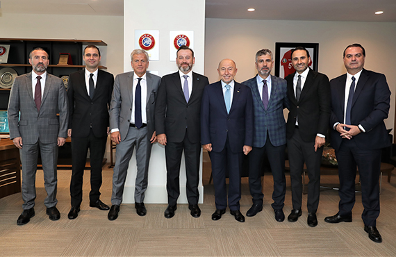 Aktif Bank'tan Nihat zdemir'e ziyaret