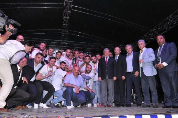 Orjinal boyutlar iin tklaynz
