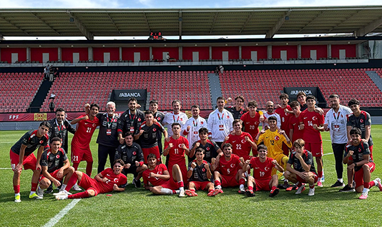 U18 Mill� Tak�m�m�z, �zbekistan'� 2-0 Ma�lup Etti