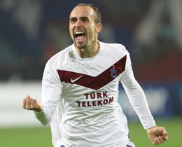 Adrian Mierzejewski: "Forma iin yzde 200 altm"