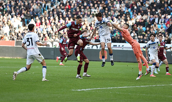 Trabzonspor, UEFA Gençlik Ligi'nde Çeyrek Finale Yükseldi