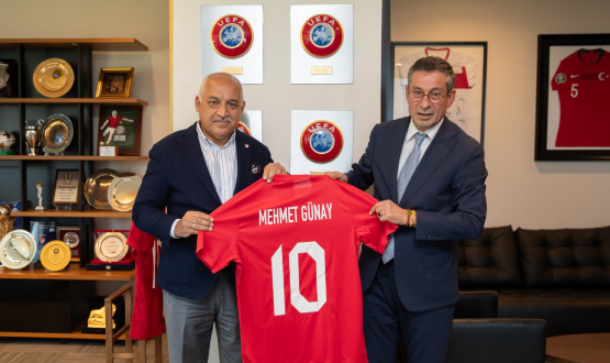 Mehmet Gnay'dan TFF Bakan Mehmet Bykeki'ye Ziyaret