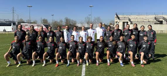 Orjinal boyutlar� i�in t�klay�n�z