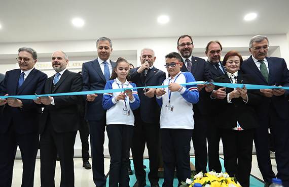 TFF lkokulu al treni yapld