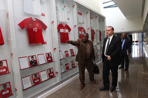 Orjinal boyutlar iin tklaynz