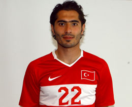 Hamit Altntop kamp kadrosundan karld