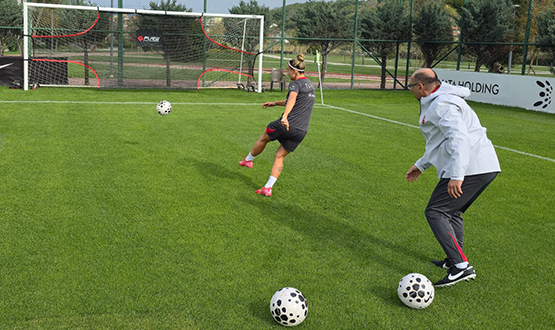 Kadn A Mill Takmmz, stanbul'daki Hazrlklarn Tamamlad