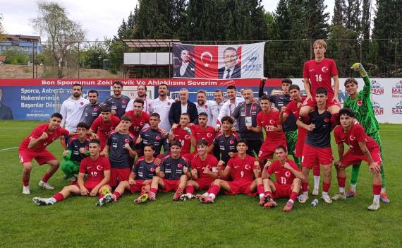 Orjinal boyutlar iin tklaynz