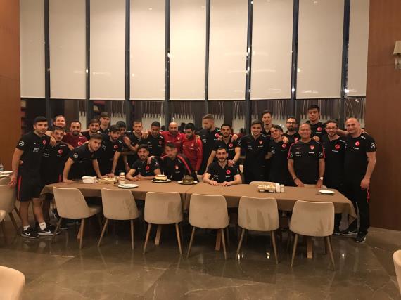 Orjinal boyutlar iin tklaynz