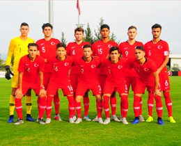 İngiltereyi 1-0 yenen U19 Milli Takımı, Elit Tura yükseldi