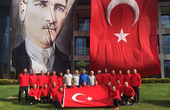 Antrenrler 15 Temmuz'u unutmad