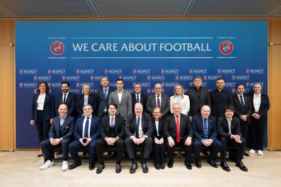 Orjinal boyutlar� i�in t�klay�n�z