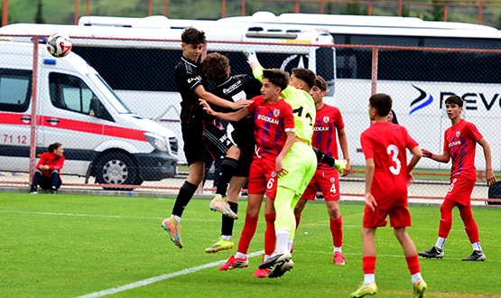 Geli�im Ligleri U14 Finalleri'nde �kinci G&uuml;n Tamamland�