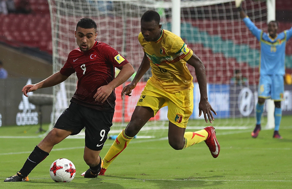 U17 Milli Takm, Mali'ye 3-0 malup oldu