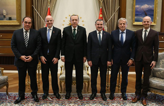 Cumhurbakan Erdoan, Infantino ve Demirren'i kabul etti