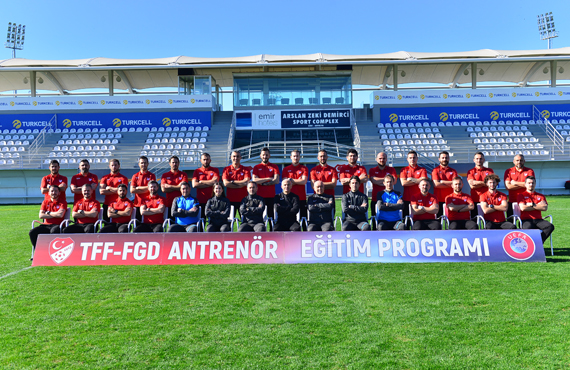 Antrenr eitim programlar devam ediyor