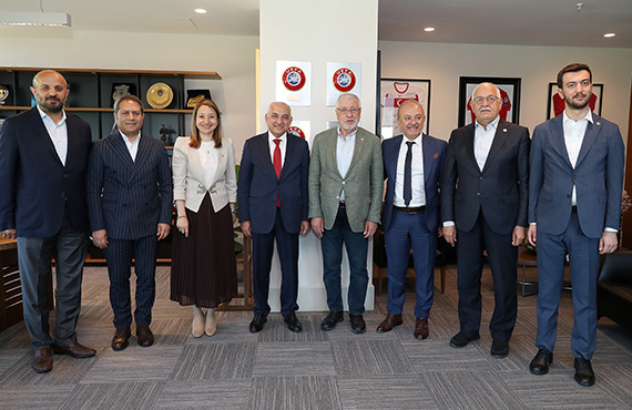 Gaziantep Milletvekilleri, Bakan Mehmet Bykeki'yi ziyaret etti