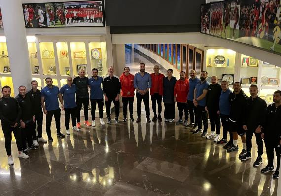 Orjinal boyutlar� i�in t�klay�n�z