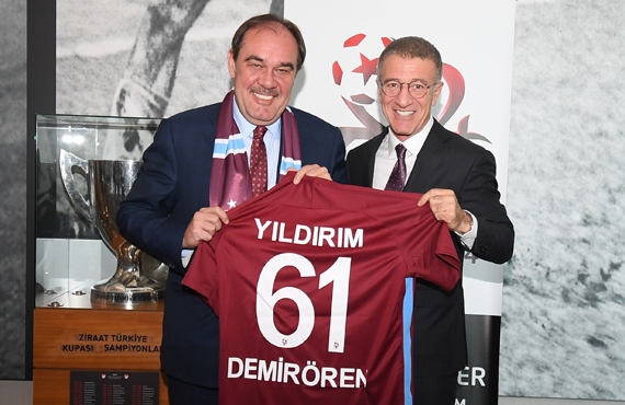 Ahmet Aaolu'ndan Demirren'e ziyaret