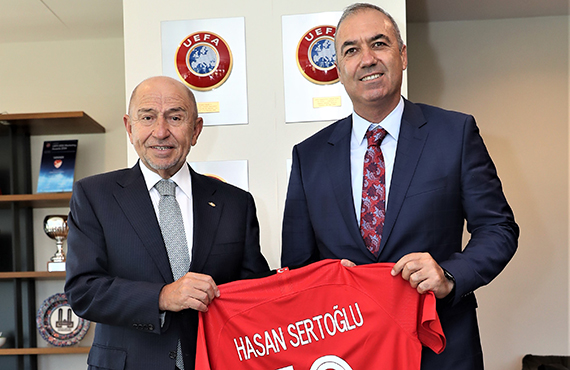 KTFF Bakan Sertolu, Bakan zdemir'i ziyaret etti