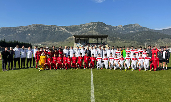 U14 Mill� Tak�m�m�z�n De�erlendirme Kamp� �zmir'de Ba�lad�