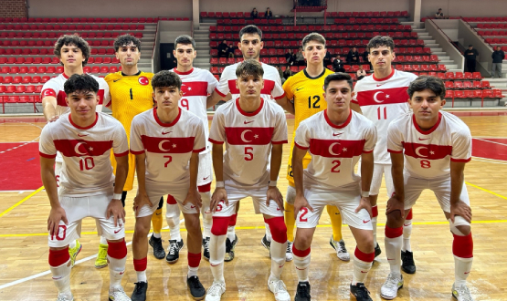 Futsal U19 Mill Takmmz Karada'a 3-2 Malup Oldu