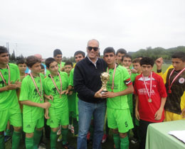 BGG U14 Liginde ampiyon Antalya zer Genlik ve Spor