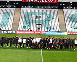 A Mill Takm, Bursada