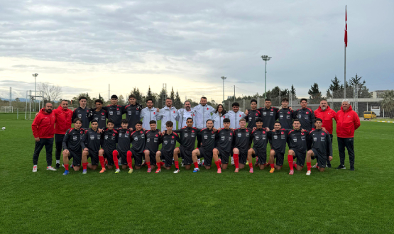 U16 Mill� Tak�m�m�z, �al��malar�na Antalya'da Ba�lad�