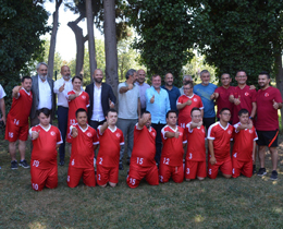 Down Sendromlular Futsal Milli Takm kamp almalar Kocaelide balad