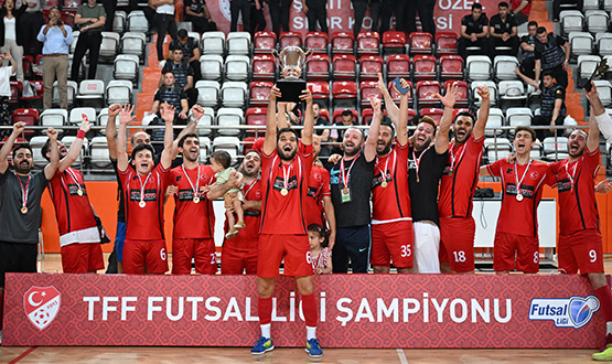 TFF Futsal Ligi'nde 2022-2023 Sezonu Şampiyonu İstanbul Şişli Spor Oldu