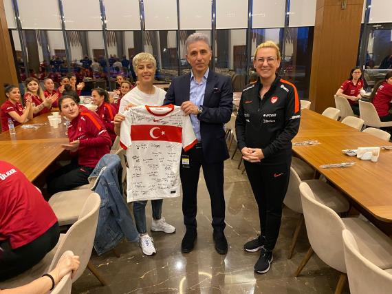 Orjinal boyutlar iin tklaynz