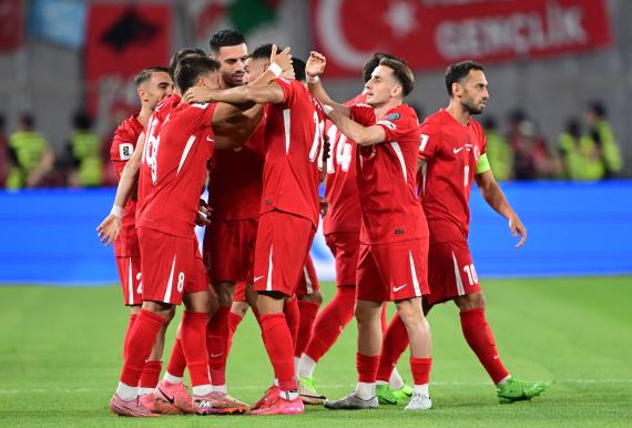 Orjinal boyutlar� i�in t�klay�n�z