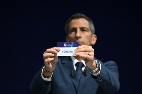 Orjinal boyutlar� i�in t�klay�n�z