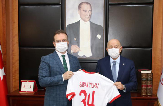 Bakan zdemir, Cumhuriyet Basavcs aban Ylmaz' ziyaret etti